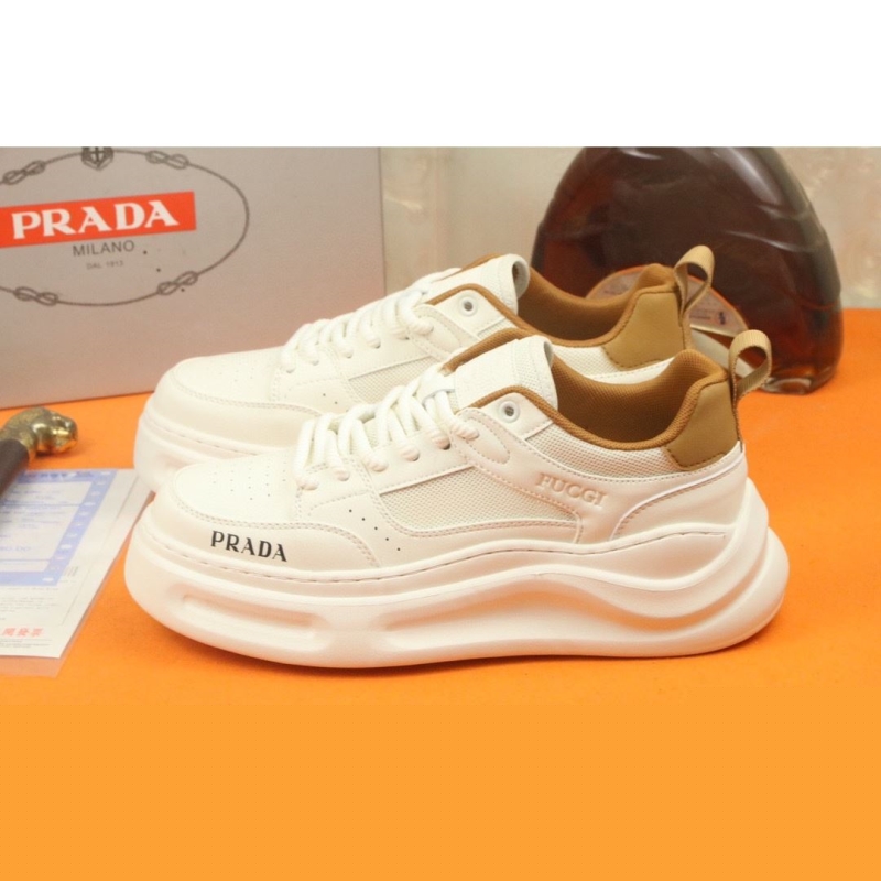 Pra*a casual shoes